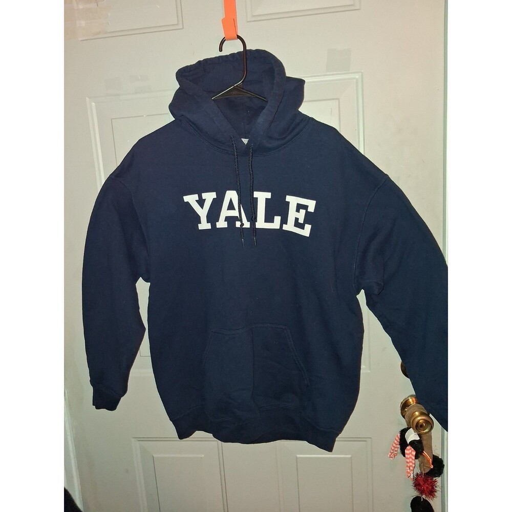 Yale University Hoodie Navy Blue Gildan Heavy Blend Spellout Sweatshirt Size L